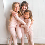 PEACH BLOSSOM BAMBOO BOWS