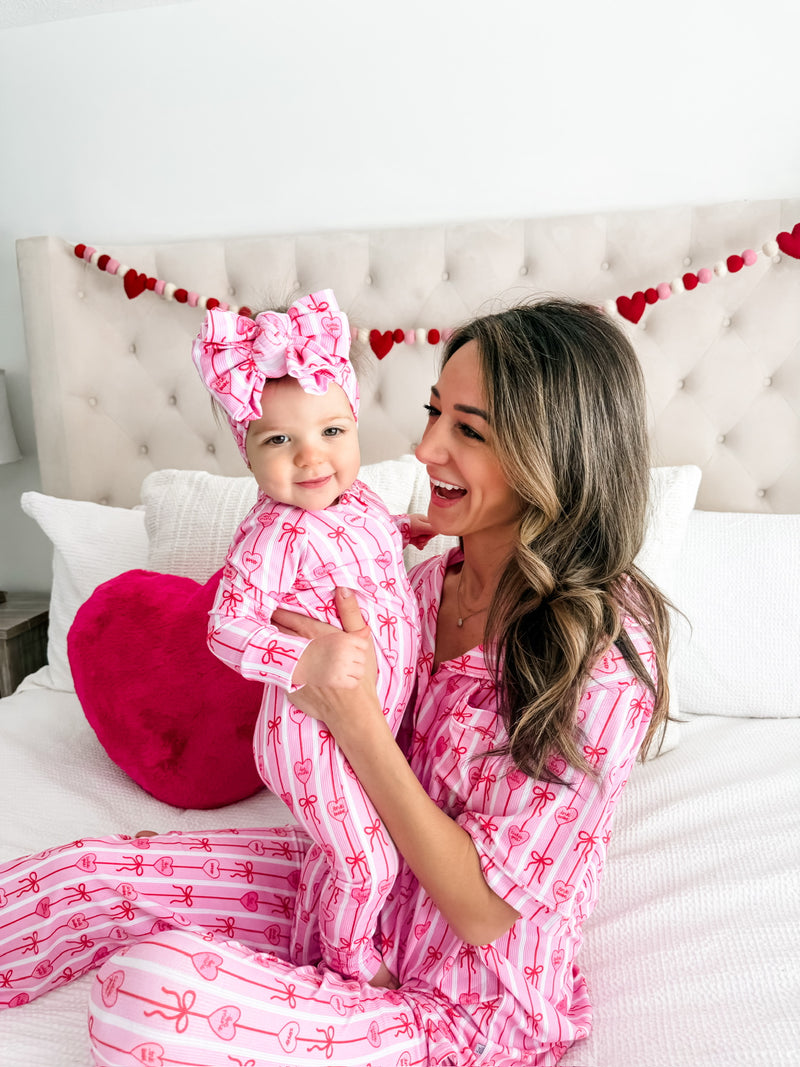 WOMEN'S PAJAMA SET ~ WRAPPED IN LOVE