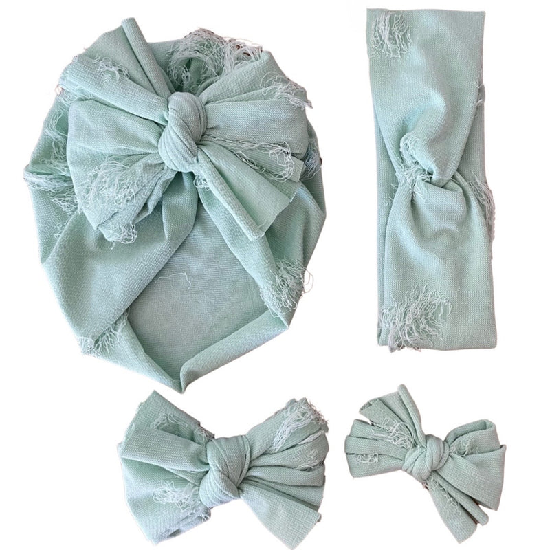 Cover Girl ~ Mint Distressed